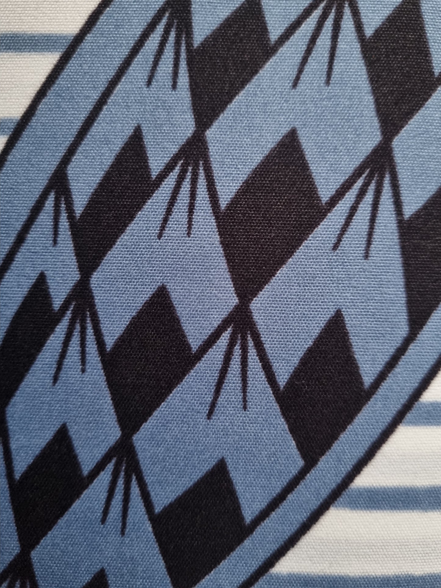 African Ankara Wax Print Fabric - Ajuba Royale